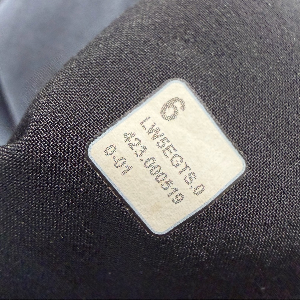 Lululemon Softstreme High-Rise Pant Black Straight leg Sweatpants size 6 - Picture 7 of 8